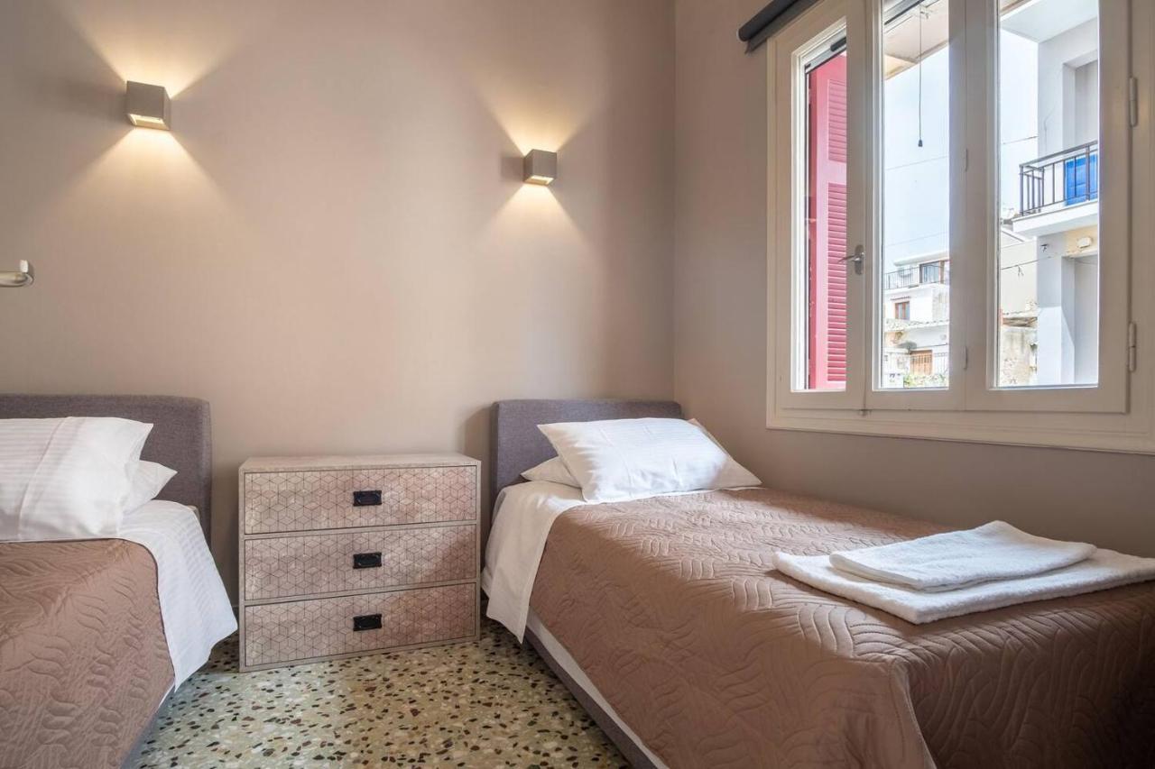 Veneris Residence 2-Bedroom Apartment In Chania Chania  ภายนอก รูปภาพ